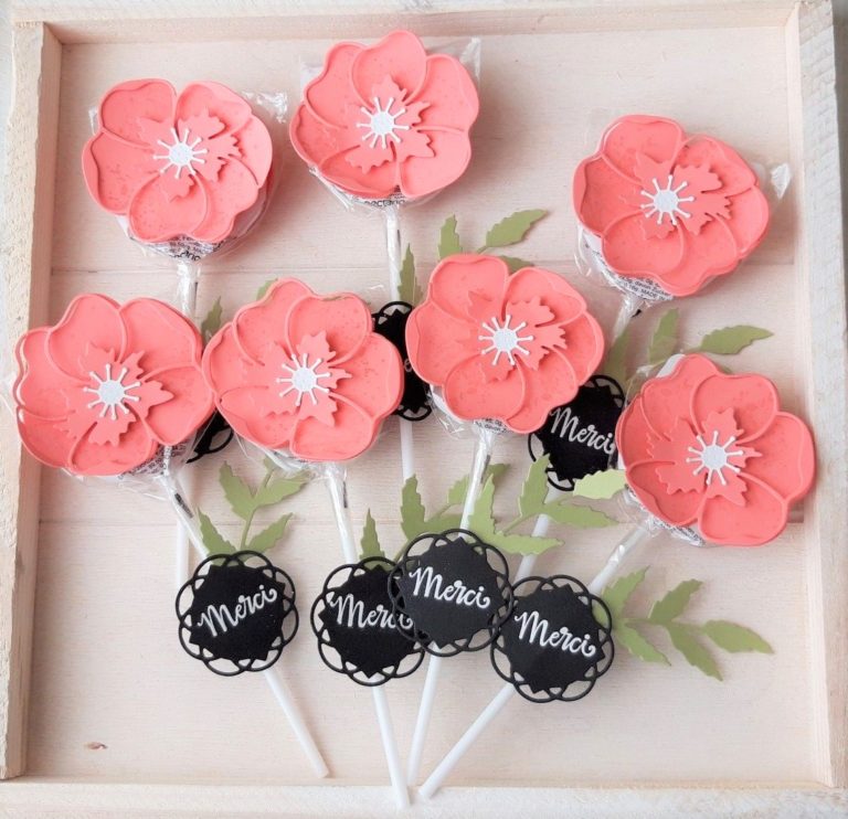 20 03 Sucette fleur 768x742